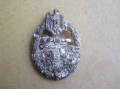 За участие в 3 танковых боях   (1)