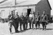 Beutewaffen3.jpg