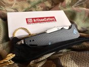Ніж Artisan Predator G10