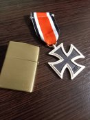 Залізний хрест 2 класу + металічна  запальничка