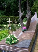 Stanislaw_Skalski_monument.jpg