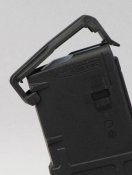 Клапан кришка магазина Magpul Pmag (dust cover)