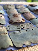 Деталі з Двох Пікельхельмів 2-го Кірасирського Кавалерйіського Полку «Королева» - “Königin”.