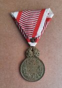 Медаль За Военные заслуги Карл