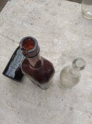 Пляшки по псв. З дефектами.