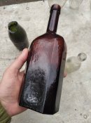 Пляшки по псв. З дефектами.