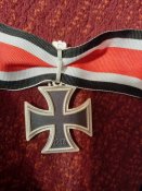 Лицарський хрест з дубовими листками та мечами