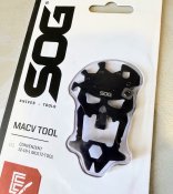 Мульті-інструмент SOG MacV Tool