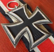 Железный Крест 2.кл 1939 года. Клеймо "27".
