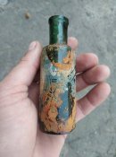 Пляшка Carmol із залишками етикетки. ПСВ.