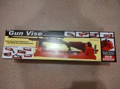Підставка для чищення зброї MTM Gun Vise