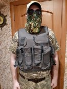 Плитоноска з додатковими модулями