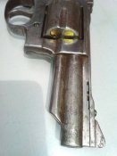 Револьвер похож на Смит-Вессон Ммг, Схп. (Smith & WESSON)