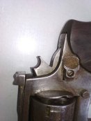 Револьвер похож на Смит-Вессон Ммг, Схп. (Smith & WESSON)