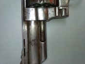 Револьвер похож на Смит-Вессон Ммг, Схп. (Smith & WESSON)