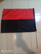 Чевоно чорний прапор . розміром :75 Х 57 см.