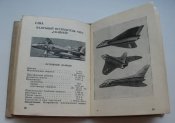 Книга Альбом военных самолетов США Великобритании Канады Франции Швеции 1959 минибук