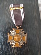 Комплект  з трьох відзнак