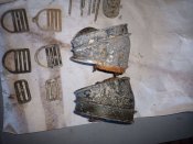 Пряжечки, зацепи ,комплектуючі до німецьких протигазів
