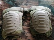 Нові армійські наколінники OCP McGuire-Nicholas OCP knee pads