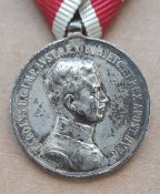 Серебряная медаль За Храбрость Карл