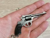 Брелок на ключи Наган   +  люгер. + ак-74... (2 шт.)