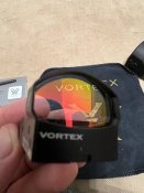 Приціл коліматорний Vortex Venom Red Dot 6 MOA. Weaver/Picatinny