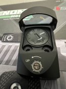 Приціл коліматорний Vortex Venom Red Dot 6 MOA. Weaver/Picatinny