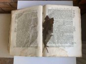 Старовинна книга Універсальна історія Жак-Огюст Де Ту. 1711 рік