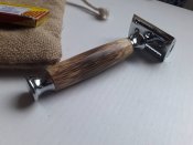 Станок для гоління SHORELINE.