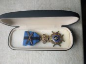 Знак Ордена Леопольда II, 5 кавалерской (рыцарской) степени (класса) с мечами.