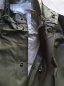 Дождевик Helly Hansen, новый, S