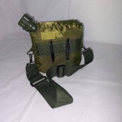 Фляга армійська 1,9 літра з чохлом і ременем Mil-Tec США olive