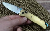 Ніж Benchmade 535 Bugout d2