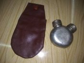 Масльонка з сумочкою.
