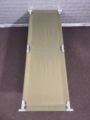 Новая раскладная полевая кровать Mil-Tec Олива на 120 кг (190x65x42 см).