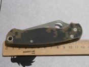 Ніж складний Spyderco Para Military 2 Український піксель(D2, Liner Lock) Зелений Camo