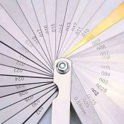 Товщиномір - щуп для зазорів 32 розміри 0.04-0.88 в чохлі