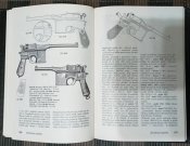 Книга пистолеты и револьверы
