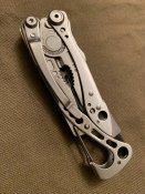 Мультитул Leatherman Skeletool / Лезерман Скелетул