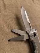 Мультитул Leatherman Free T4 / Лезерман Фрі Т4.