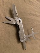 Мультитул Leatherman Free T4 / Лезерман Фрі Т4.