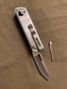Мультитул Leatherman Free T4 / Лезерман Фрі Т4.