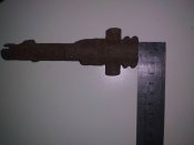 Стебель затвора МГ34