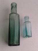 2 Пляшки.