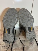 Оригинальные кроссовки Adidas Terrex Swift R3 Mid Gore-Tex Hiking Shoes Black Hr1308 (Оригинал). Размер 42,5.