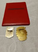 Ударники и свидетельство знаменитового Южмаша за 1962 год