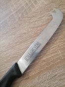 2А#12 Нiж для сиру виробництва Victorinox Switzerland