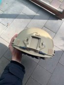 Новий шолом Fast lllA