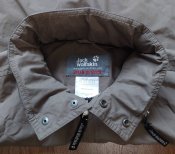 Куртка, ветровка треккинговая Jack Wolfskin + капюшон, хаки, размер S, склад, Таиланд